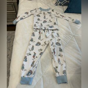Pottery Barn kids Peter Rabbit pj set